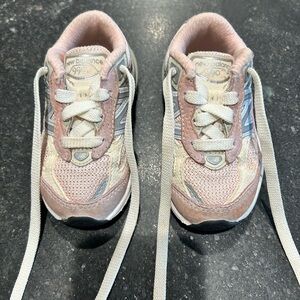 New Balance Toddlers 990v6